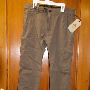NWT Men's Stretch Zion Straight Pant, Size 30 color mud